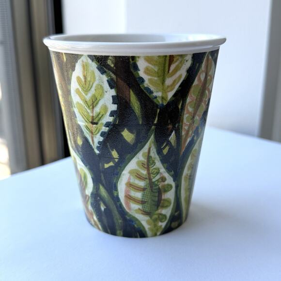 Anthroplogie Gwyneth Leech Coffee Cup Mug NYC Loose Leaf Tea Leaves 3 3/4" - Picture 2 of 6